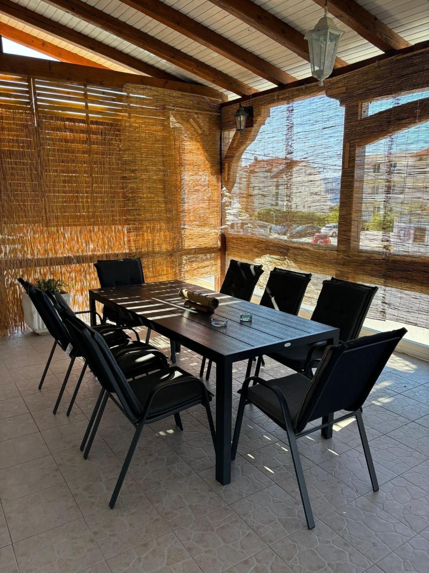 Apartments By The Sea Sumpetar, Omis - 2808 المظهر الخارجي الصورة